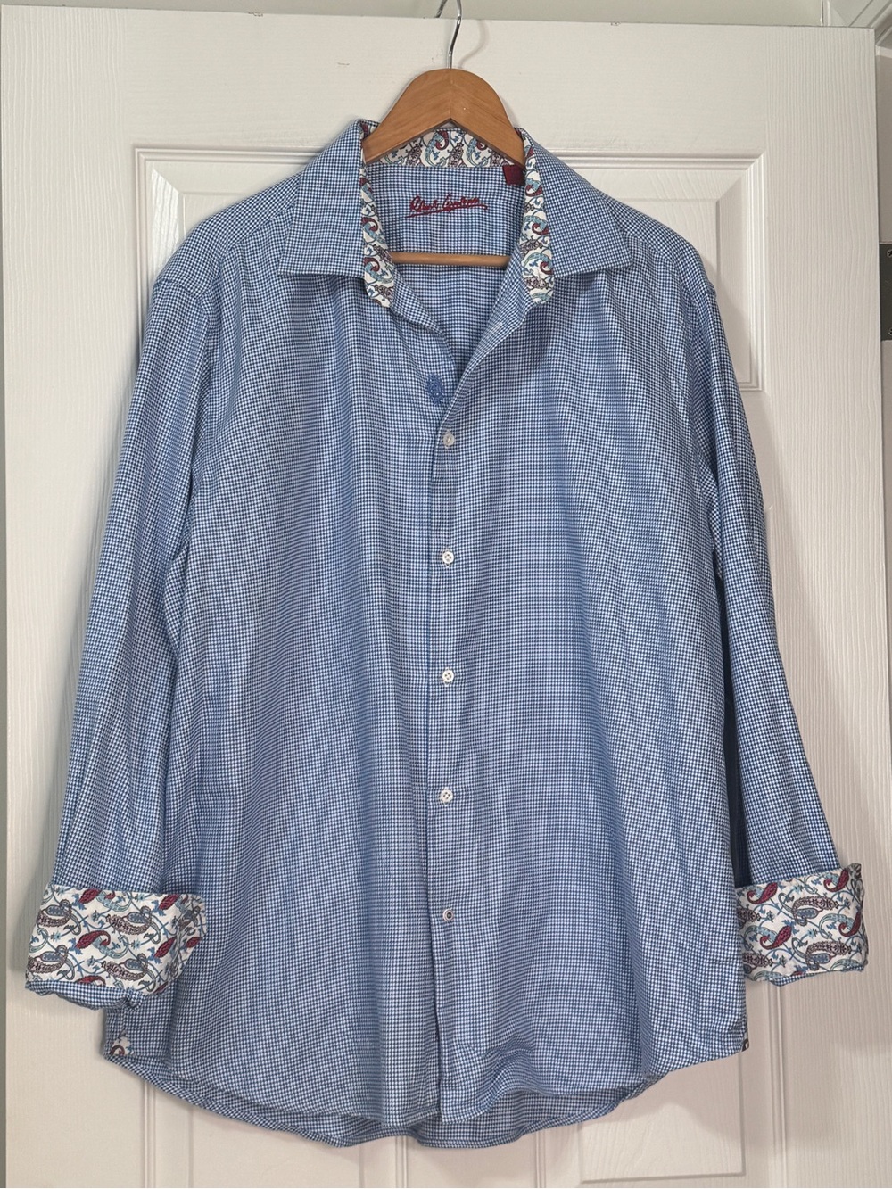 Robert Graham Button Down Shirt Size XL...Gingham
